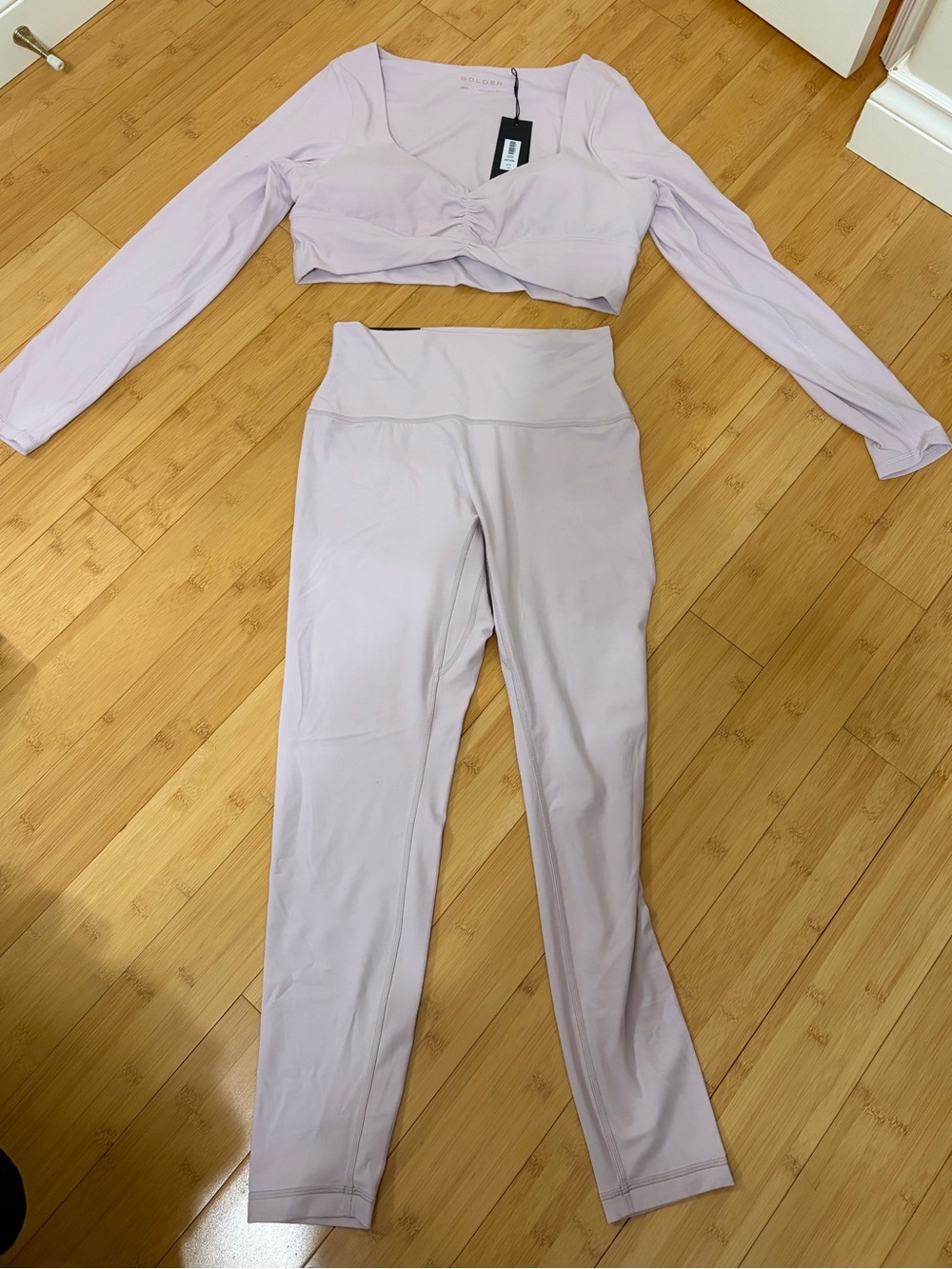 Peony Pink Aritizia workout set (with tags)